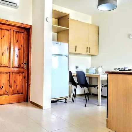 Apartman Sweet Cosy Penthouse Between Sliema & Valletta *