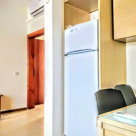 Sweet Cosy Penthouse Between Sliema & Valletta Apartman *