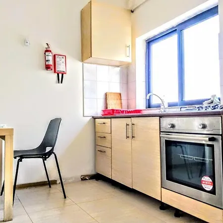 Sweet Cosy Penthouse Between Sliema & Valletta Apartman *